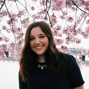 Meet your Posher, Julia